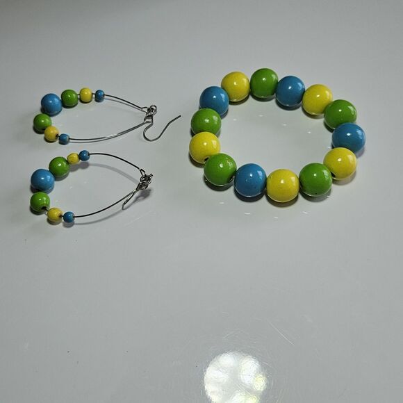 Yellow, Blue Green Silver Tone Matching Wood Beaded Earrings Bracelet Set 7.25" - Picture 15 of 16